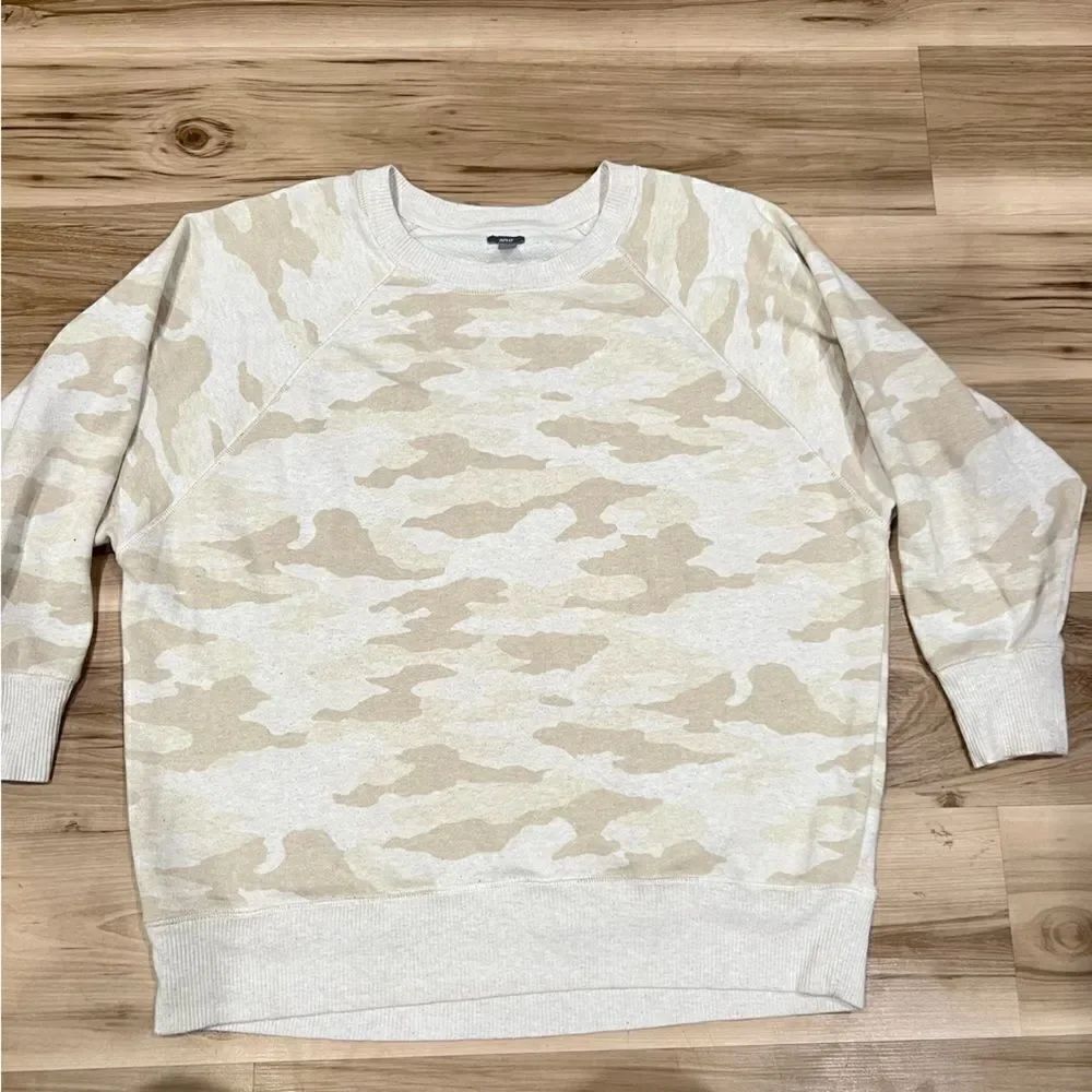 Aerie Oversized Camo Crewneck Sweatshirt Women’s Large